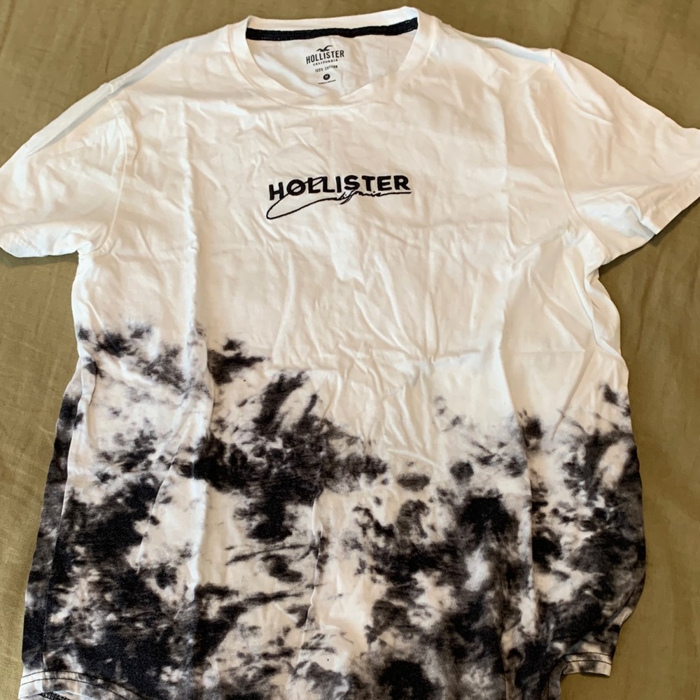 Hollister Monochrome Tie-Dye Tee